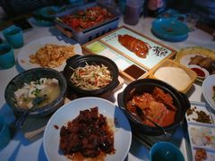 -荷塘秋月·本帮江浙菜(国权路店)