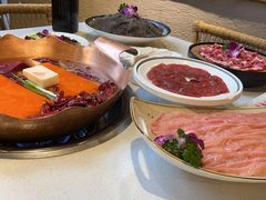 -墨居上隐·院子里火锅(峨眉店)