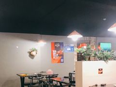 大堂-雷山鱼酱酸汤鱼·酸汤牛肉(花果园T1区店)