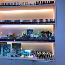 -斐尔国际皮肤管理中心