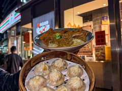 -馋三尺蟹粉小笼(人民广场店)