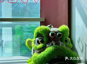 带上女神来吃榴莲鸡吧，她一定会爱上这个味道。