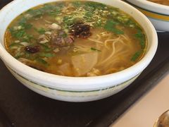 小碗拉面-西部马华清真兰州牛肉面·烧烤夜市(关东店)