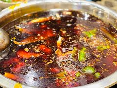 -肖肖酸萝卜鱼火锅(总店)