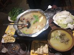 -可可大虾武汉土菜大排档(万松园1店)