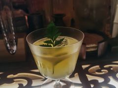 -Shift cocktail bar鸡尾酒吧