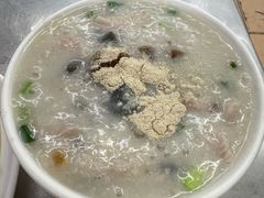 皮蛋肉粥-源记肠粉(华贵路店)