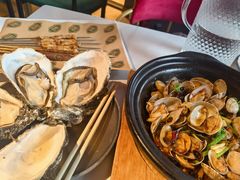 -蚝堡海鲜·威海菜·海肠捞饭·烧烤·亚洲吃蚝公司(幸福门店)