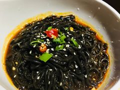 -多嘴肉蟹煲(万达店)