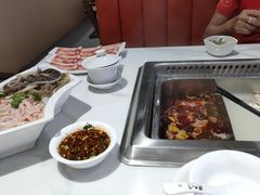 -捞九门海鲜牛肉自助火锅(廉江店)