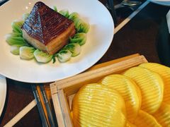 -杭州西子湖四季酒店·金沙厅