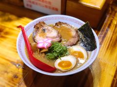 白龙面-老龙亭拉面店