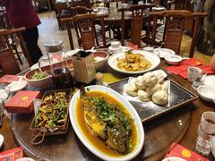 -那家老院子东北菜·饺子·小鸡炖蘑菇(艳华街店)