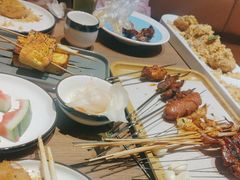 -街角等你.大连海鲜烧烤.经典铁板海鲜串(西安路店)