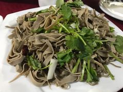 -溢心园香河肉饼总店