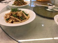 -蔼若春.传承三十年云南菜(金碧公园店)