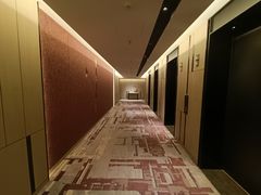 -大连星海皇冠假日酒店