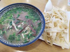 -八百里牛肉汤(盖饭·锅贴·万象城店)