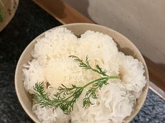 -三出山火锅(南京万象天地店)