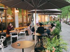 露天位-81BAKERY(大学路店)