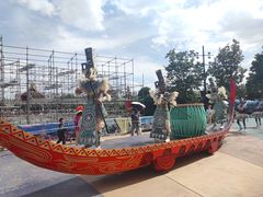 -七彩云南欢乐世界