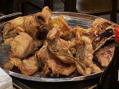 -肖肖酸萝卜鱼火锅(总店)