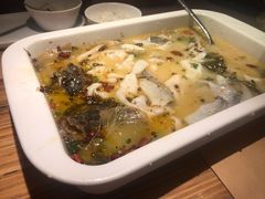 -江湖情酸菜鱼(万菱汇店)