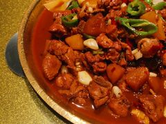 新疆大盘鸡-楼兰新疆主题餐厅(悠方店)