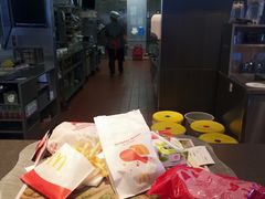 -麦当劳(沙河店)