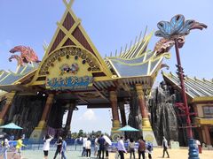 -七彩云南欢乐世界