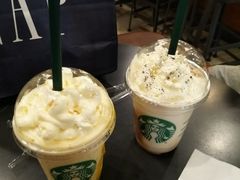 -星巴克(上海虹桥新天地二店)