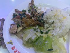 姜葱豉油鸡饭-澳门陈光记烧味饭店(南京德基广场店)