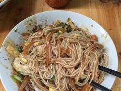 -罗家杏传统特色海南粉(人民西路总店)