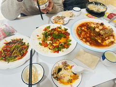 -煲来饱去冷水鱼