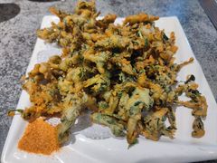 炸花椒芽儿-华盛园卷子王农家菜水库鱼
