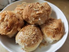 -白玉兰食品甜凤店(合生汇店)
