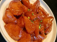 -河畔春天时尚餐厅