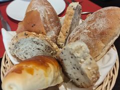 -塞纳河法国餐厅(唐延路店)