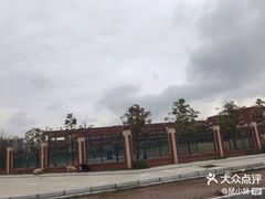 -南昌市育新学校(九龙湖新城分校)