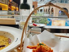 -渔语鱼新川菜Bistro(万象天地店)