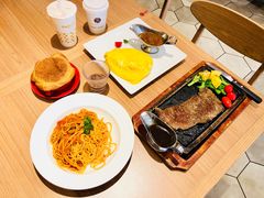 -必胜客(欧亚卖场店)