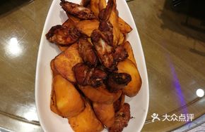 Spicy Pot Chicken Wings with Sweet Potato