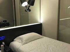 -桔子酒店(深圳东门湖贝地铁站店)