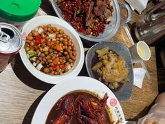 -叶派龙虾•招牌香辣蟹·海鲜(中海国际店)