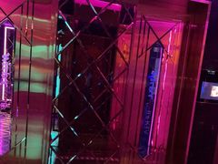 -温莎KTV(珠江路店)