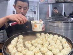 -红帽叔叔包子