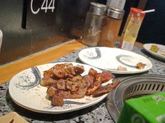 -阪尚皇·原切牛排·烤肉火锅自助(北京路店)