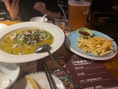 -爱啤精酿·民谣酒馆(滨江店)