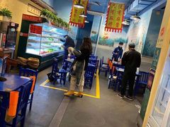 -马路边边 传媒大学店