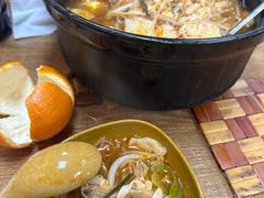 -天瑞福云南过桥米线(十里河店)